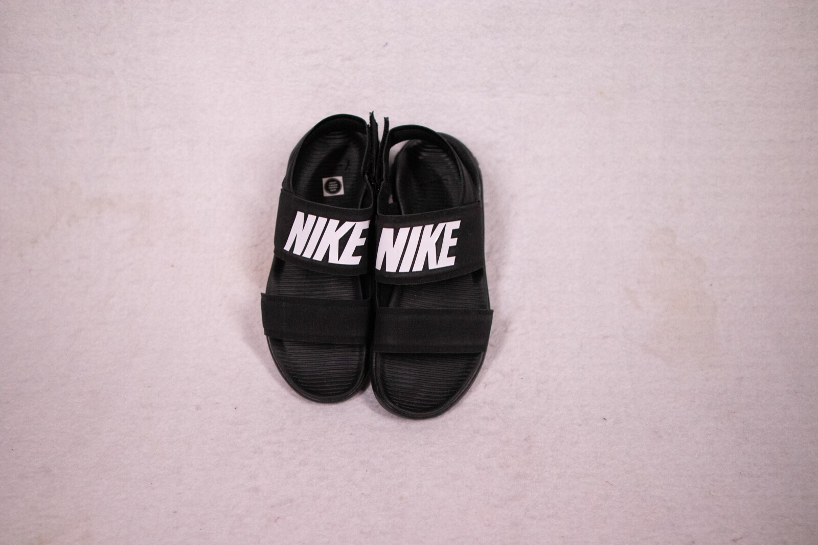 Nike Tanjun Women's Flip Flop - Black 