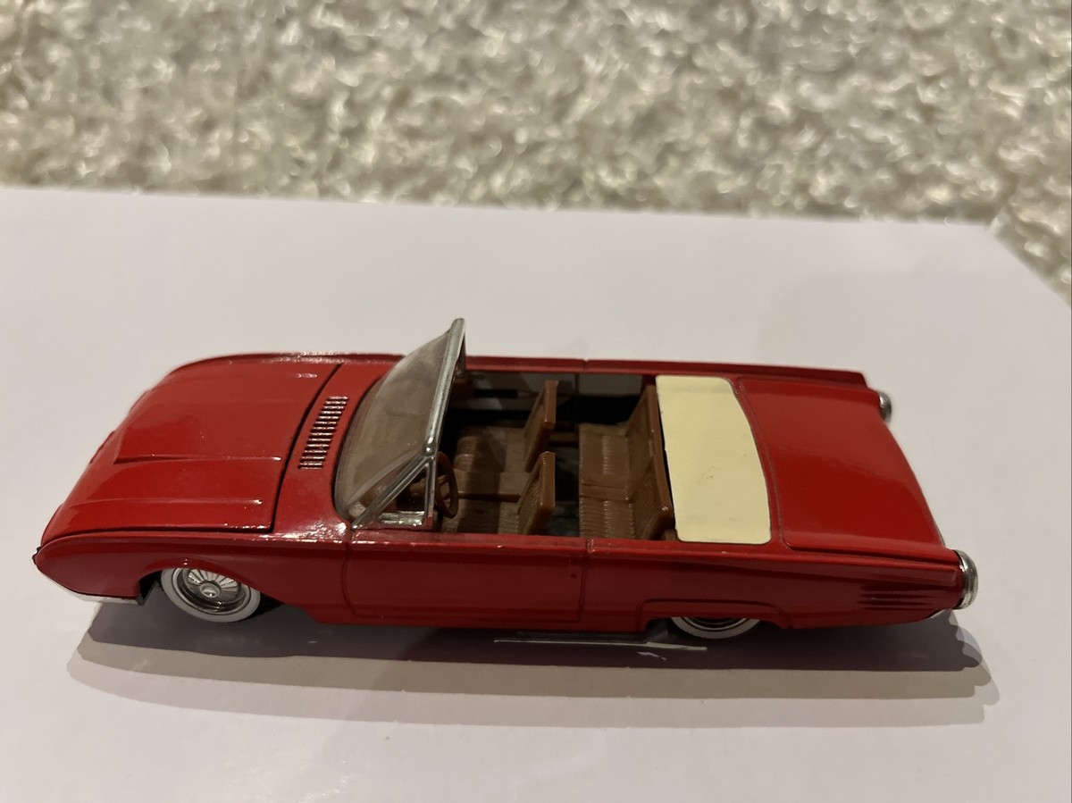 SOLIDO 1961 FORD THUNDERBIRD CONVERTIBLE Made in France Vintage no