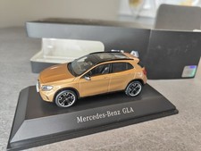 Spark Minimax Mercedes-Benz GLA canyon beige (X156) 2017 1:43 B66960541