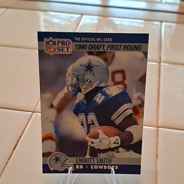 1990 Pro Set Emmitt Smith #685 Dallas Cowboys RC