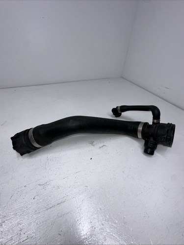 # BMW 1ER E82 2012 ZYLINDERKOPF KÜHLERSCHLAUCH 7796869