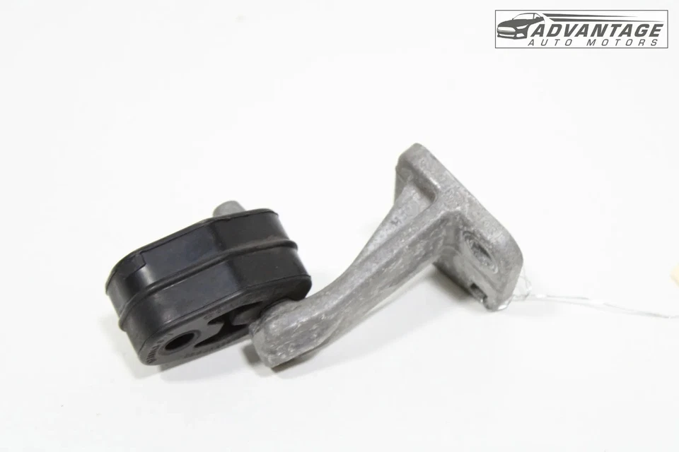 Chrysler Pacifica 2017-2025 suspensión aislante escape trasero derecho con soporte OEM Foto 4 de 4