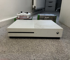 Microsoft Xbox One S 1TB + Controller + 12 Games. FIFA and Call of Duty Titles.