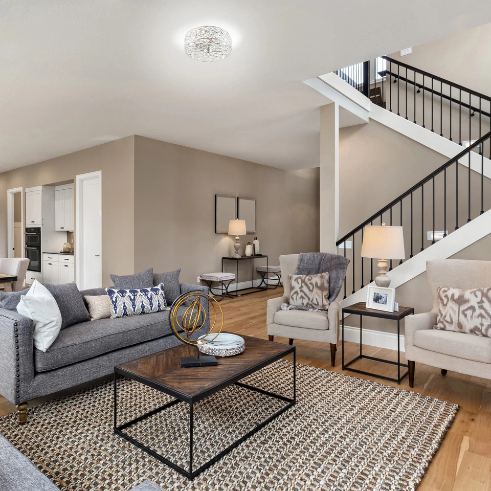 River of Goods Olivia Braided Metal and Crystal 11.5-inch Clear/Silver 11.5" x 1 - Image 3 of 4