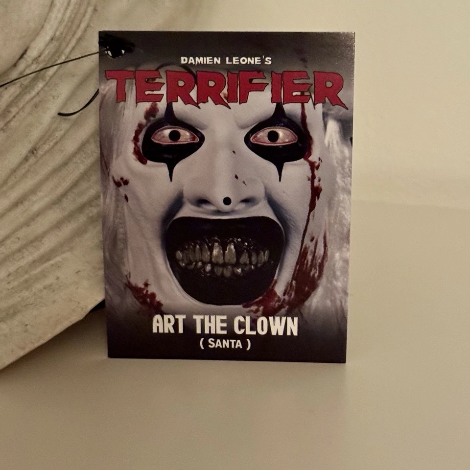 Tinsley Transfer’s Terrifier 3 Mask Tags Intact Never Worn - Image 2 of 4