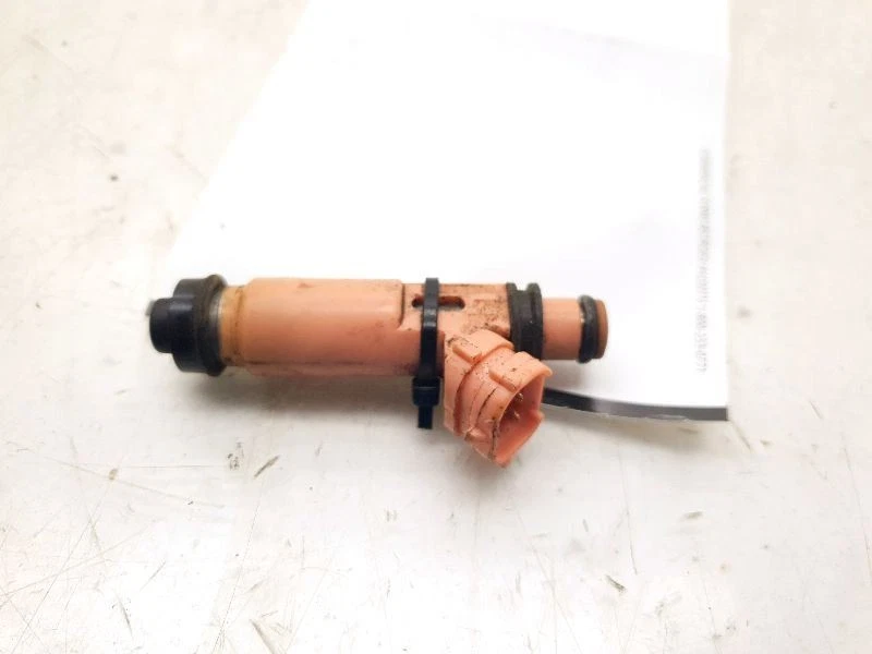 04-08 TOYOTA SOLARA SLE 3.3L 6CYL Inyector de combustible  Foto 3 de 4