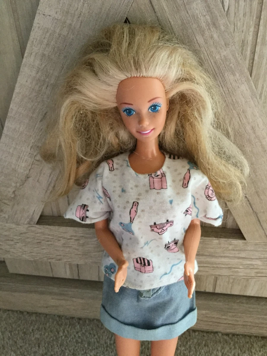 1988 Mattel FEELING FUN Barbie #1189 Barbie Doll Blue Denim Skirt and White  Top | eBay