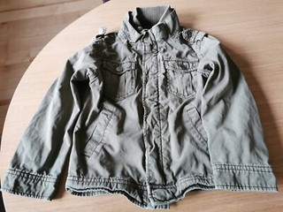 Jacke für die Übergangszeit in Bikerart in Größe 110