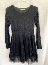 Black Lace Dress  Lined Fit & Flare Sheer Sleeves Bow detail, Pretty, Sz XS