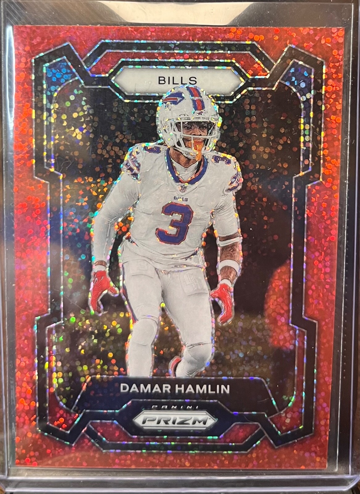 2023 Panini Prizm Damar Hamlin Red Sparkle Card No #27 SP -BILLS