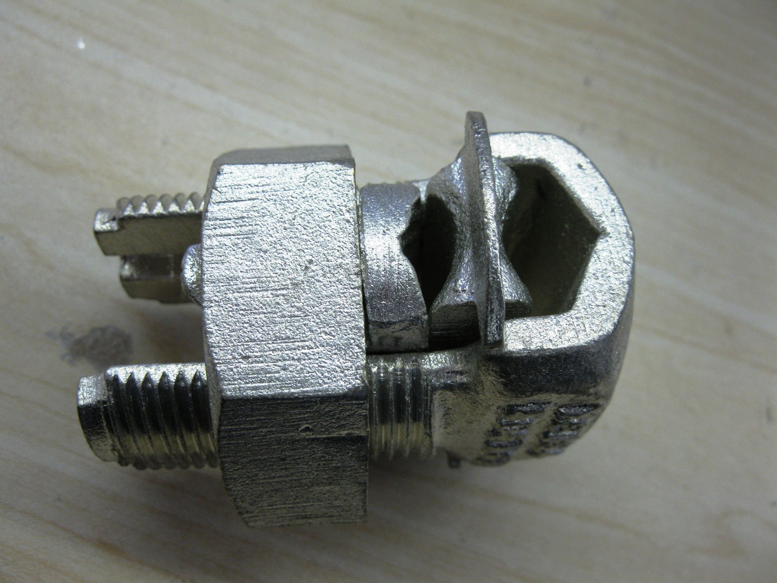 Contractor Lot of 2 Burndy KSU34 500 MCM Split Bolt Connector Free Shipping E11 eBay