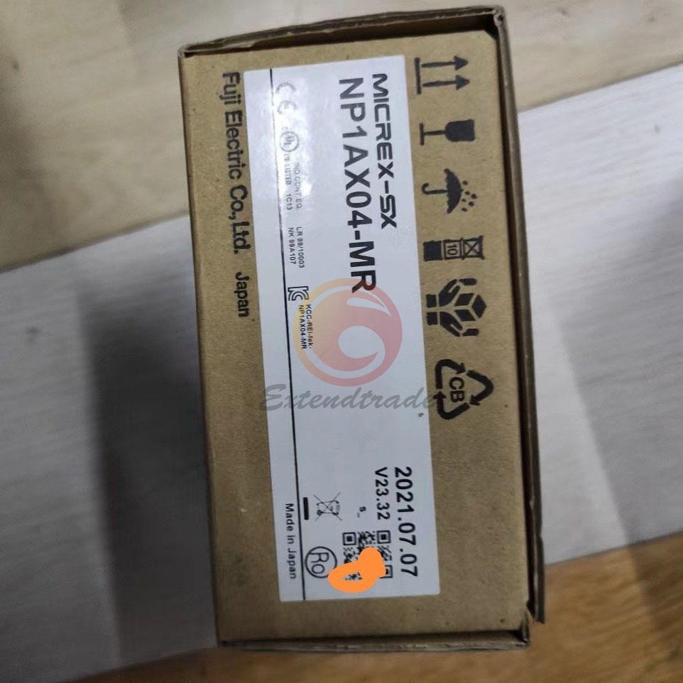 NEW 1PC   PLC NP1AX04-MR #tr