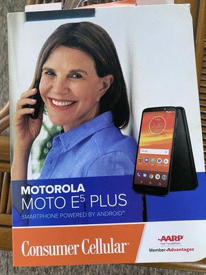 Motorola Moto E5 Plus Consumer Cellular 32GB Android Smartphone Black 2018