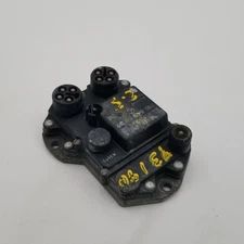 1984 - 1993 MERCEDES BENZ OEM W201 190 190E IGNITION CONTROL MODULE 0105456032