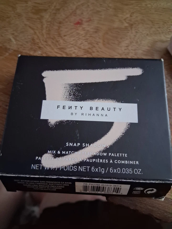 Fenty beauty snap shadows mix & match Eye Shadow Palette (5 PEACH) New in box - Image 3 of 4