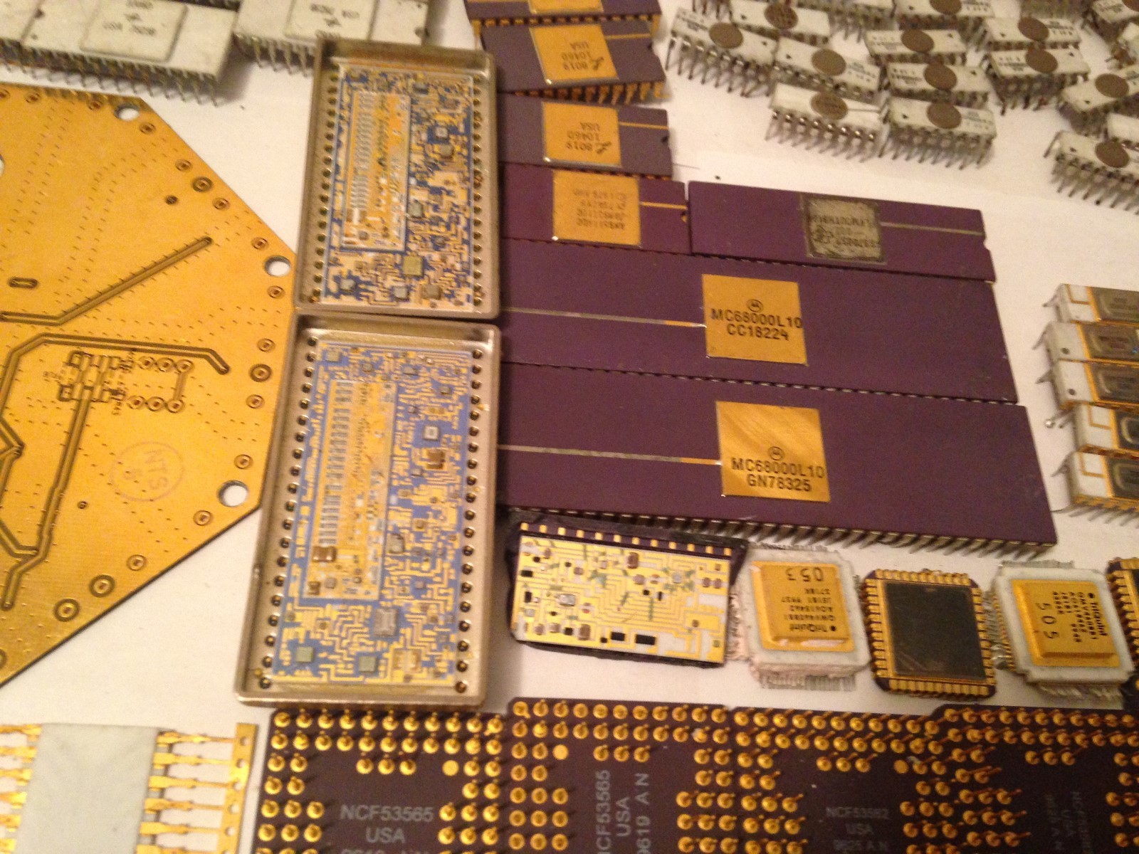 5 Lbs  Gold Recovery Scrap .. CPU Hybrid Module IC Gold Tops White Ceramic      - Picture 3 of 12