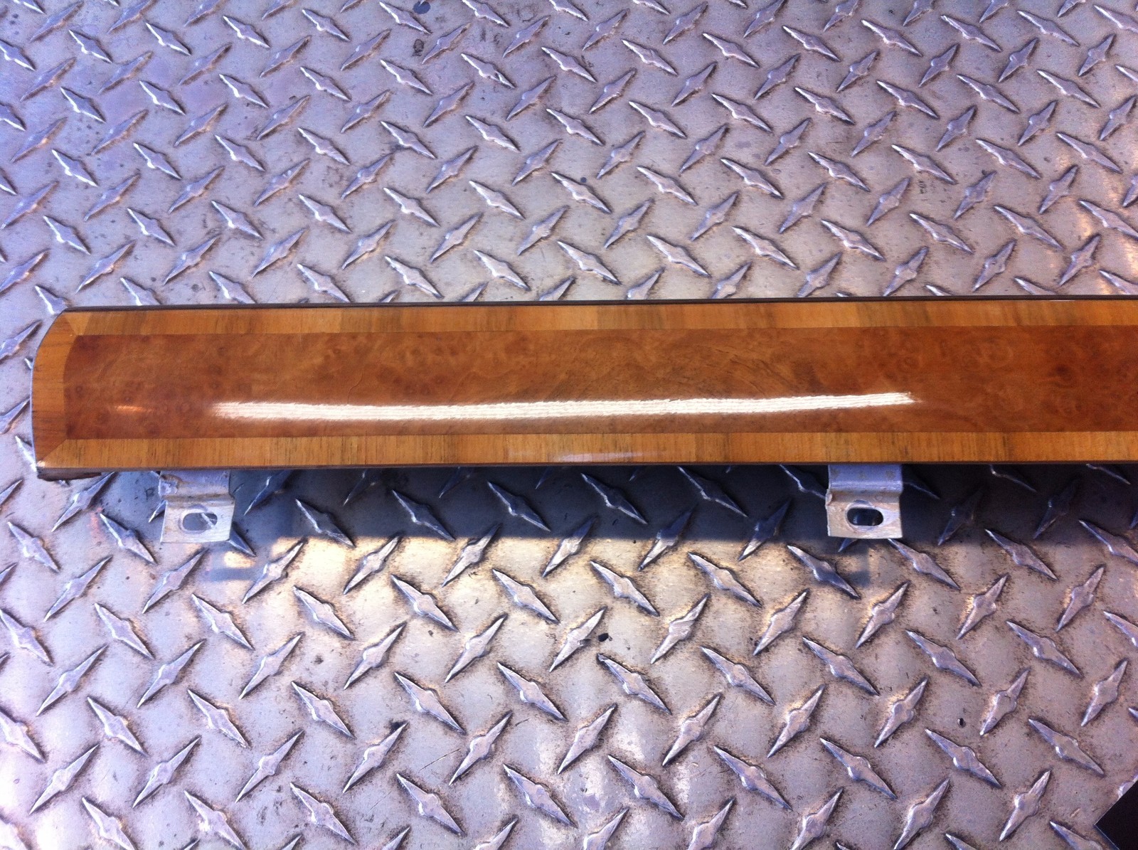 65 - 80 ROLLS ROYCE SILVER SHADOW  LEFT REAR WOOD PANEL