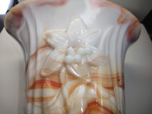 Vintage Akro Agate Slag Glass Small Vase 4.25 inches Tall - Picture 5 of 10