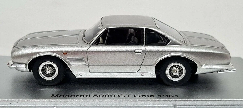Kess 1/43 - Maserati 5000 GT Ghia 1961 Silver Resin Model Car — 第 4/4 张图片