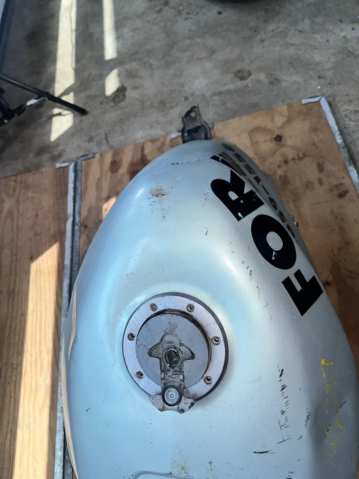 91-92 KAWASAKI NINJA ZX7R ZX750 TANQUE DE GASOLINA PILA DE COMBUSTIBLE DEPÓSITO DE GASOLINA Foto 4 de 4