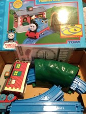 tomy thomas starter set