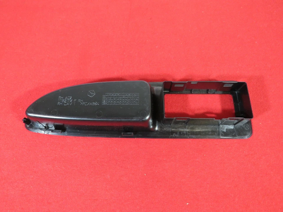 Bisel interruptor ventana derecha Dodge Avenger Chrysler 200 pasajeros NUEVO OEM MOPAR Foto 4 de 4