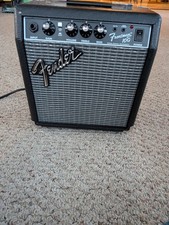 Fender Frontman 10G 10-Watt Guitar Amplifier - Black