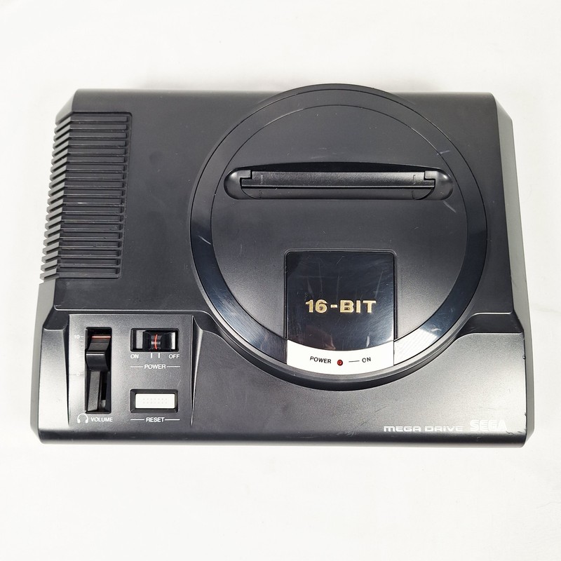 Sega Mega Drive Replacement Console Only - PAL - 1601-05 - Tested and Working