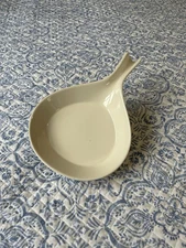 Vintage Buffalo China Oven to Table Skillet Fry Pan Handle Oven Ware Breakfast