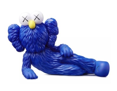 MEDICOM TOY - 新品　KAWS TIME OFF BLUE KAWS, 'KAWS: TIME OFF' Blue Vinyl Figure, 2023 | Arton