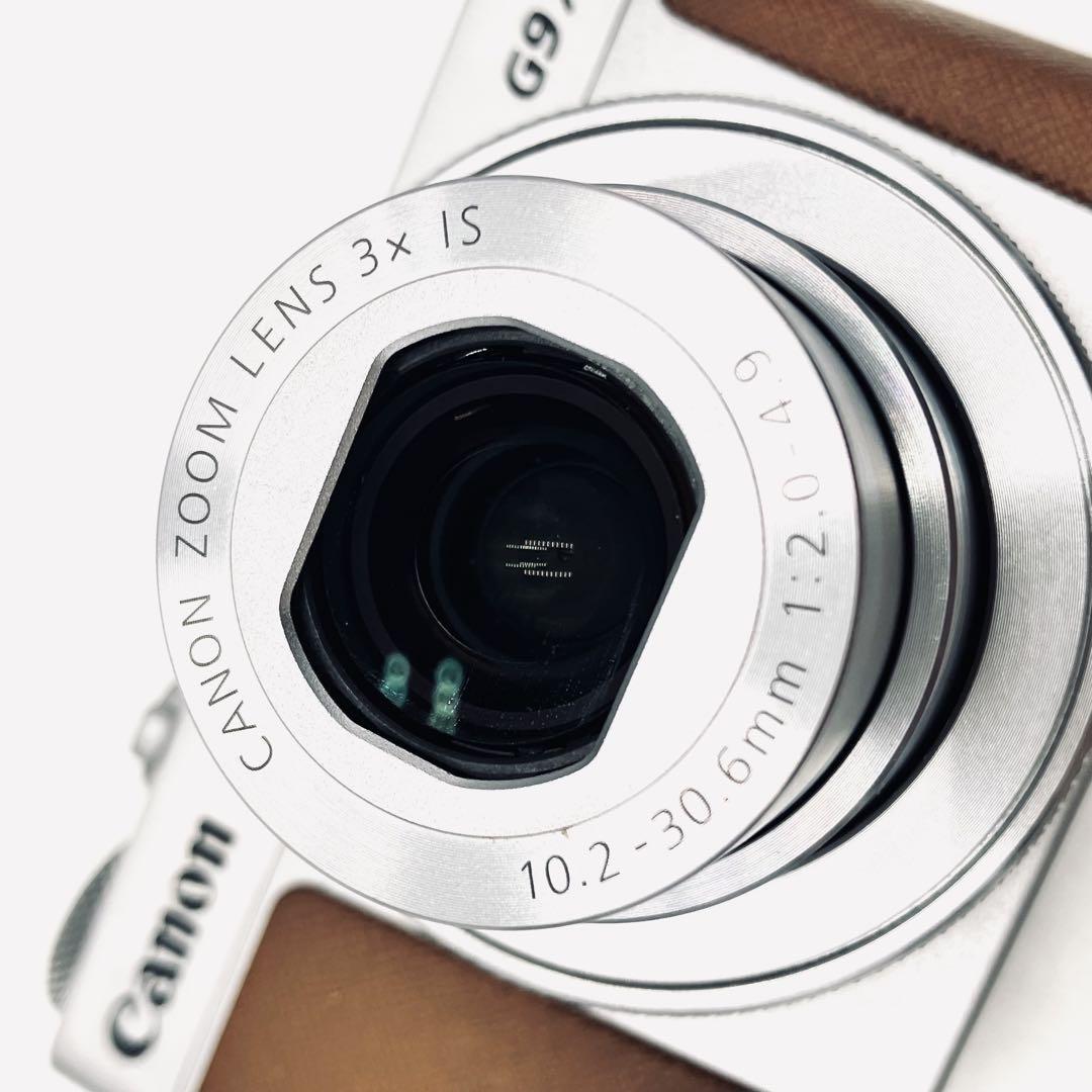 Near Mint - Canon PowerShot G9X Mark II Silver English Available