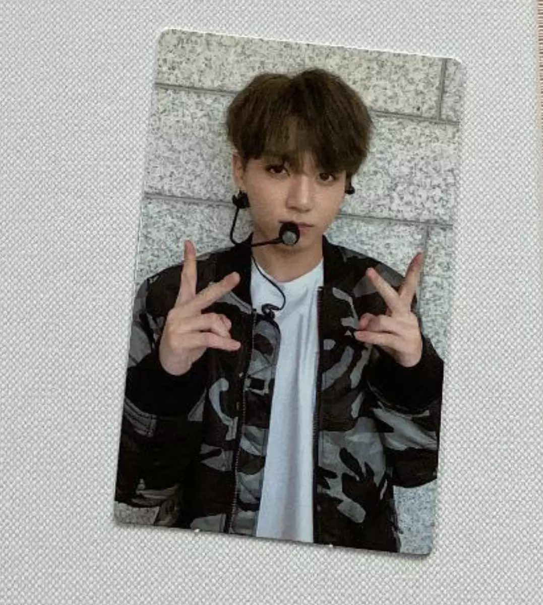 BTS MEMORIES OF 2017 Blu-ray Random Official Photocard JUNGKOOK Bangtan Boys