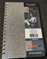 AT-A-GLANCE S 8" x 5" Daily Appointment Book 2025 - Cloth Cover