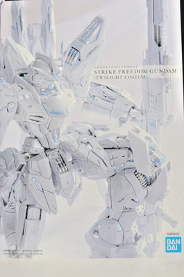 BANDAI MGEX 1/100 Strike Freedom Gundam TWILIGHT COATING Limited Model Kit Japan