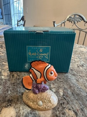 WDCC Nemo Figurine Finding Nemo's Little Fin Big Heart
