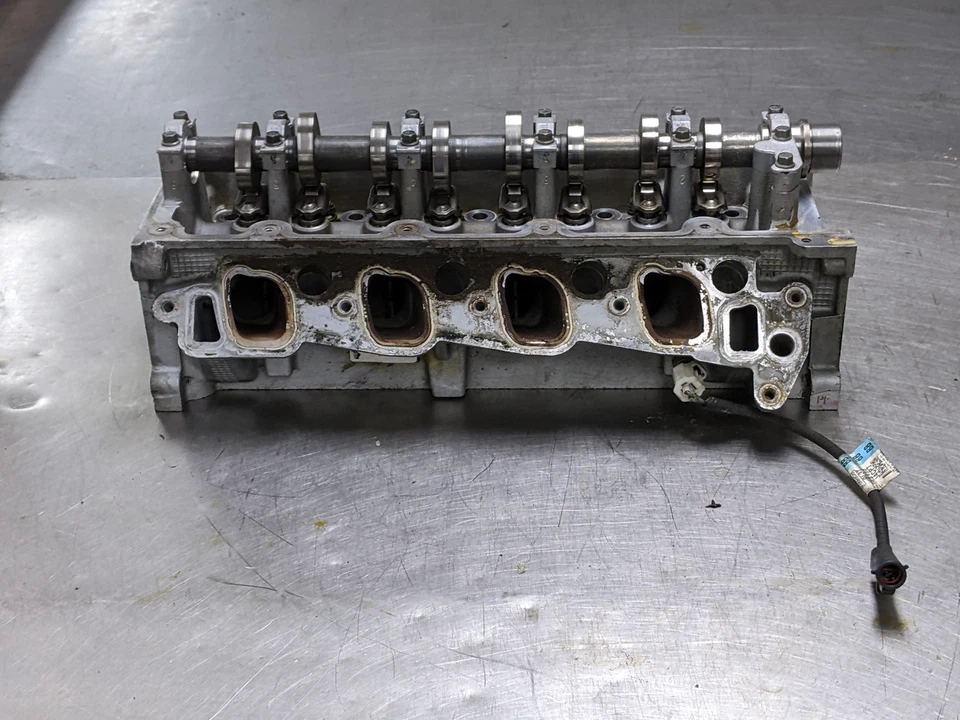 左气缸盖适用于 09 - 14 福特 E-250 5.4 2L1E6090C20C 燃气驱动器侧 — 第 2/4 张图片