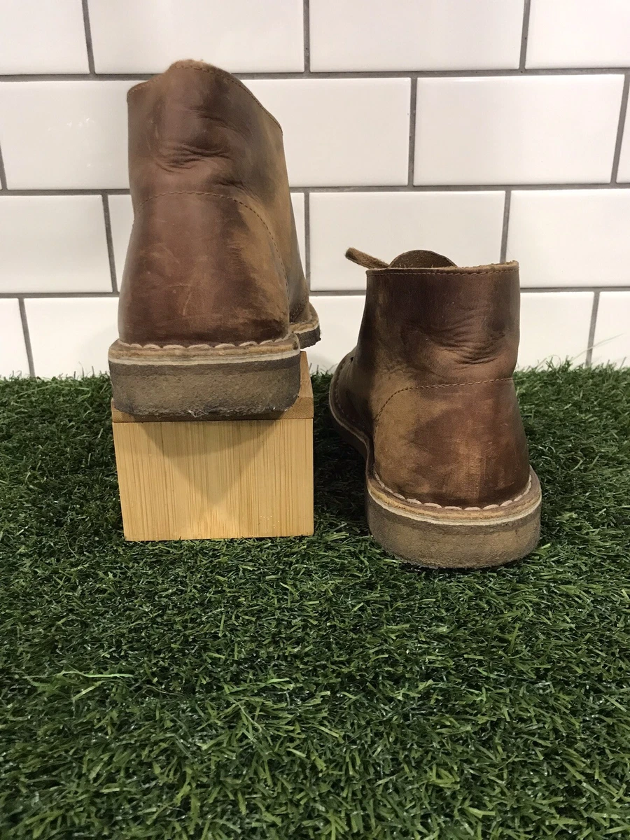 Clarks desert best sale boots vibram sole