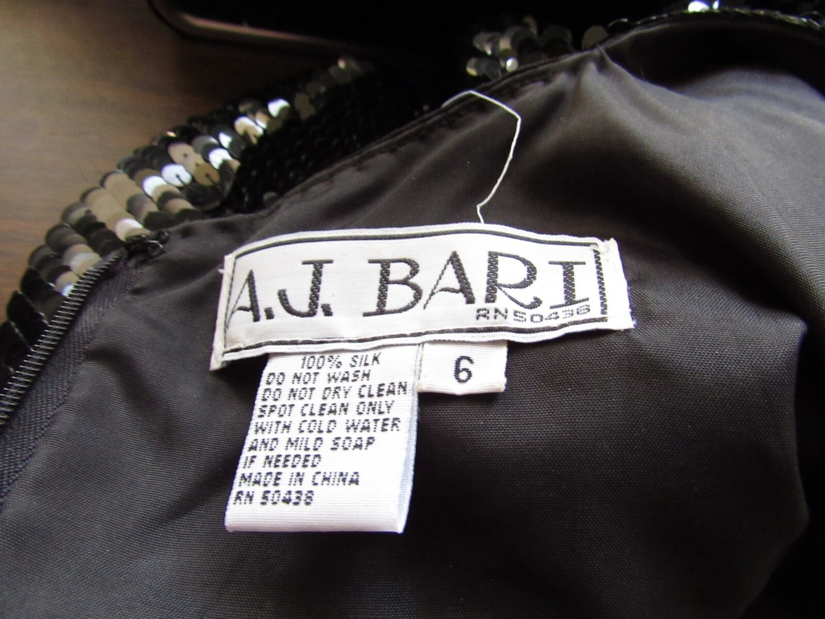 ミミ Vintage 80s AJ Bari Black Silk Sequin Halter Beaded Collar Mini