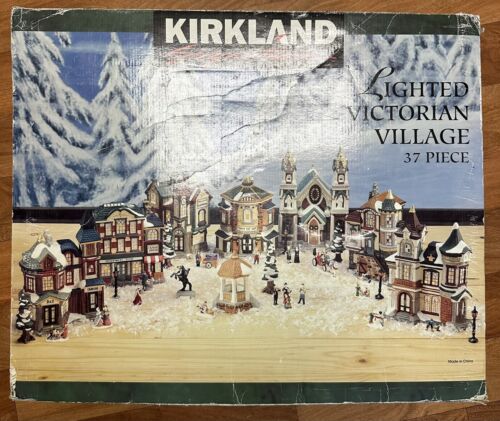 Kirkland Signature 37 pezzi villaggio vittoriano 59979, 1997 senza luci, solo 26 pezzi - Foto 1 di 5