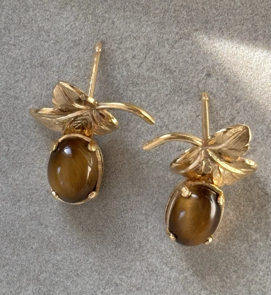 Pendientes de hoja vintage de 14K GF con poste de oro macizo de 14K y ojo de tigre real de 2,1 gramos Foto 3 de 4