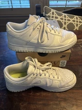 Nike Dunks Low Women's Next Nature Move to Zero Sz 8.5