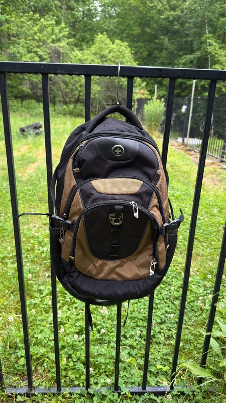 Swiss Digital Design backpack tan, new without tags