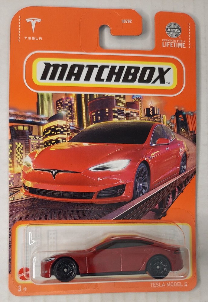 Tesla Model S 89/100 Matchbox 2024 HVL42 red