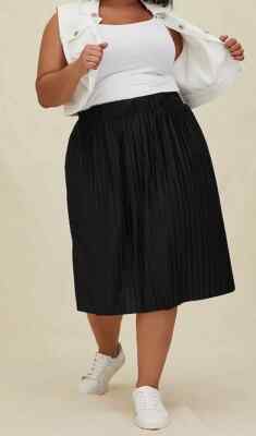 Torrid Accordion Pleated Midi Skirt Knitted Stretchy Sz Black 1X