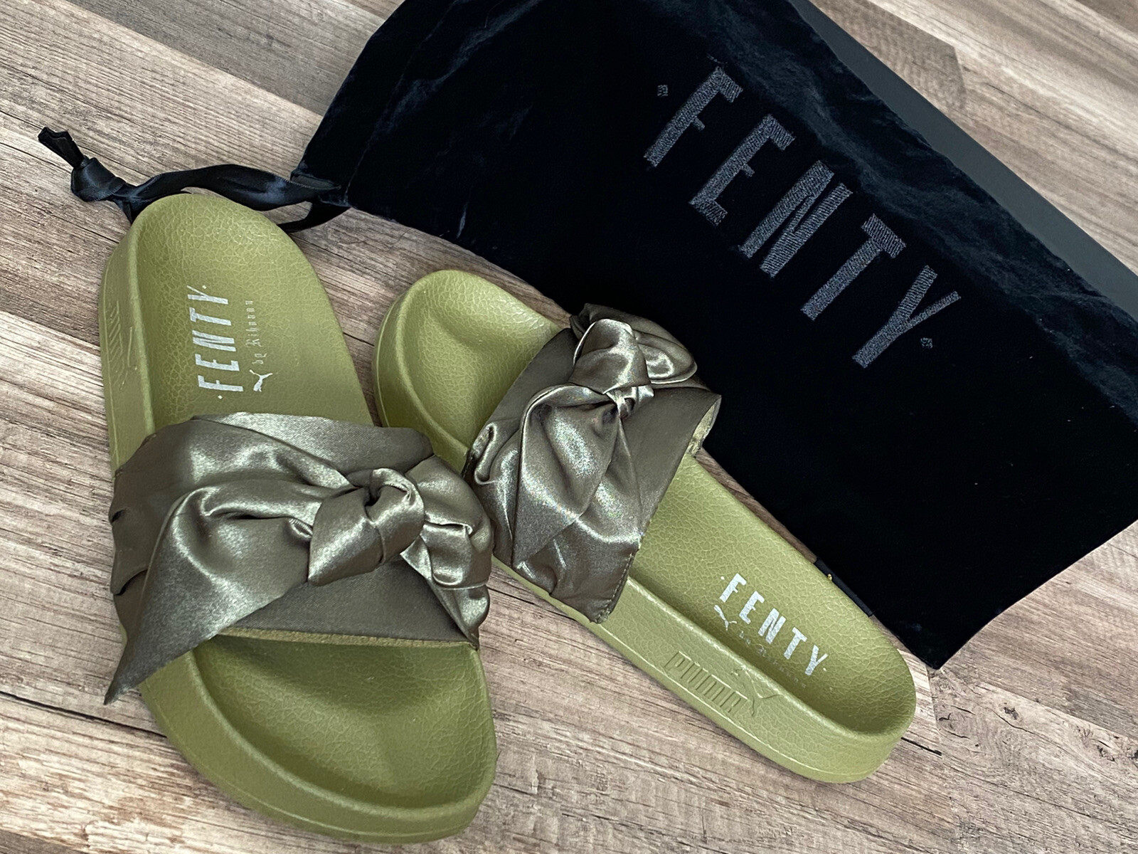 Puma Bow Slide Rihanna Fenty Gem