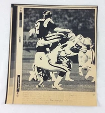 NFL 1986 AP LaserPhoto #061 Ralf Mojsiejenko, Chargers; Lester Hayes, Raiders