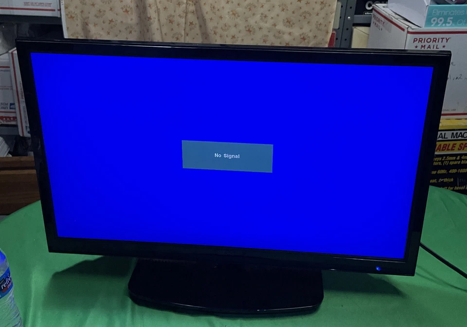 TV Seiki 2013 LED sin control remoto modelo # SE26HQ02 probado funciona Foto 3 de 4