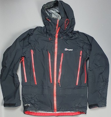 BERGHAUS Goretex Pro Jacke Herren Medium wasserdicht Kapuze Regenmantel schwarz