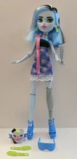 Monster High G3 Frankie Buried Secrets Complete