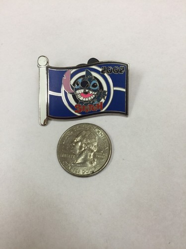 WDW - Juego de caja misteriosa - Banderas de personajes - Pin Stitch LE 1000 Disney - Imagen 2 de 3